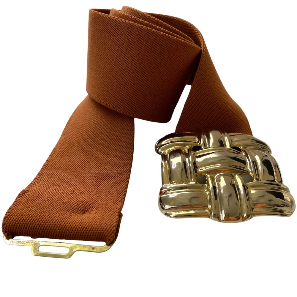 Vintage Skaffles Waist Belt Featuring Large Gold Tone Buckle